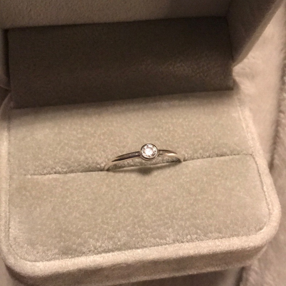 Pandora ring • size 6 • all solid sterling